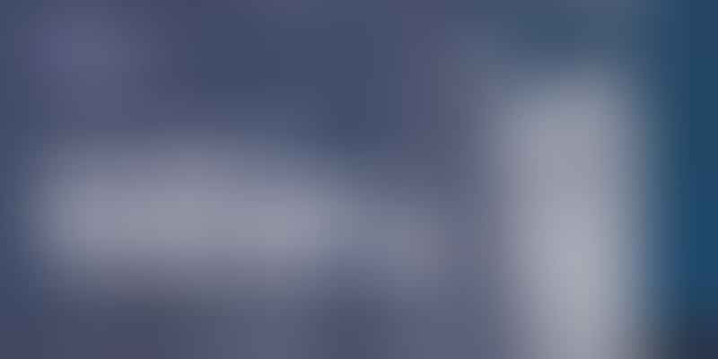 Solid Nitrogen: The New Dry Ice? - Frozen Nitrogen ❄️